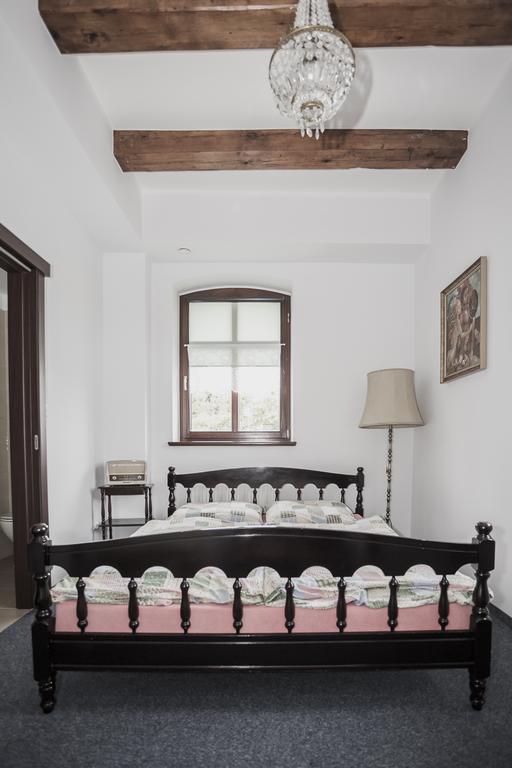 W Starym Mlynie Bed & Breakfast Milicz Oda fotoğraf