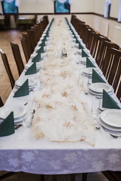 W Starym Mlynie Bed & Breakfast Milicz Dış mekan fotoğraf